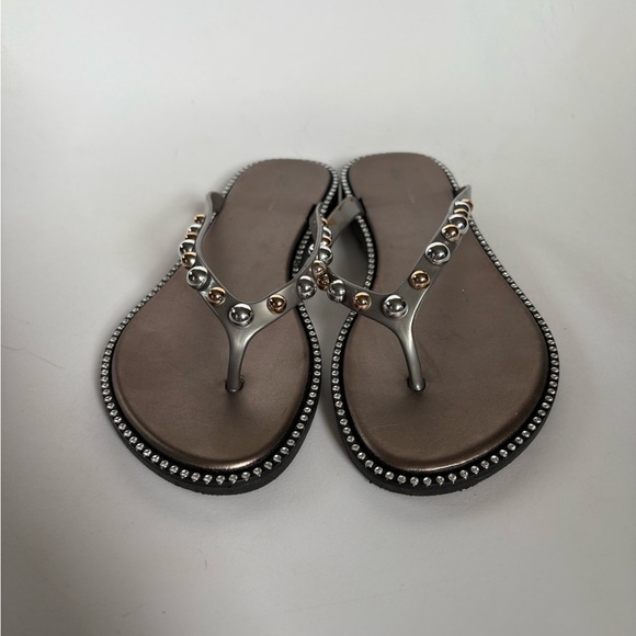 BB Collection metallic studded thong sandals flip flop size 6 euro 37 - Picture 2 of 7